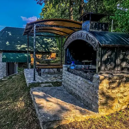Mystic Nature House * Sokolac