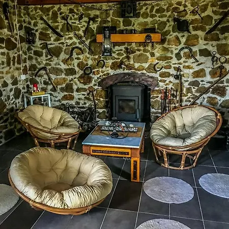 Mystic Nature House Sokolac
